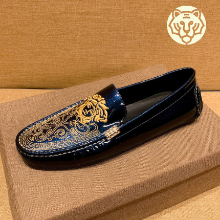 2021新款春季男鞋美杜莎潮流一脚蹬皮鞋英伦软底真皮懒人豆豆鞋男